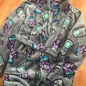 Fortnite kids robe size 10, soft and fluffy